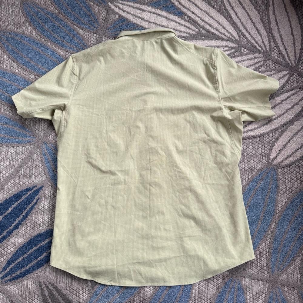 Lululemon Men’s Airing Easy Long Sleeve Shirt
Heathered Dew Green Size XXL - Picture 4 of 6
